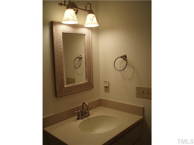546 Dogeye Road Benson, NC 27504 - Photo 19 of 23 Gallery Image 19