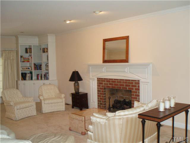 546 Dogeye Road Benson, NC 27504 - Photo 3 of 23 FEATURING FIREPLACE AND BOOKSHELVES!