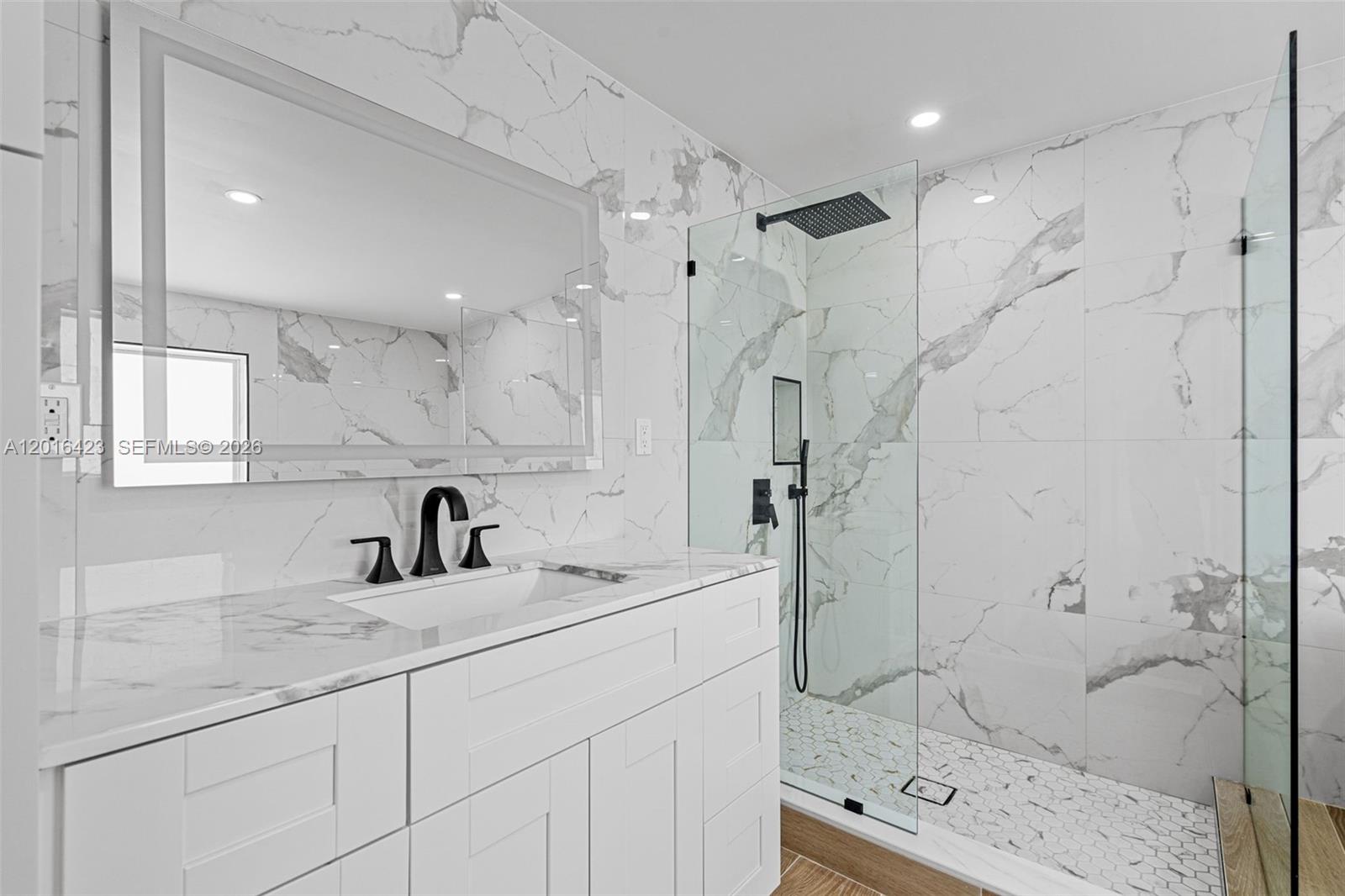 4170 Southwest 99th Avenue Miami, FL 33165 - Photo 14 of 27