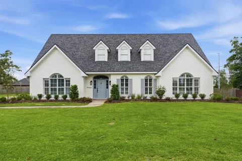 $899,000 | 4100 Magnolia Ridge Drive, Lake Charles, LA 70605