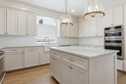 $899,000 | 4100 Magnolia Ridge Drive, Lake Charles, LA 70605