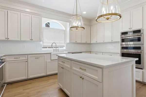 $899,000 | 4100 Magnolia Ridge Drive, Lake Charles, LA 70605