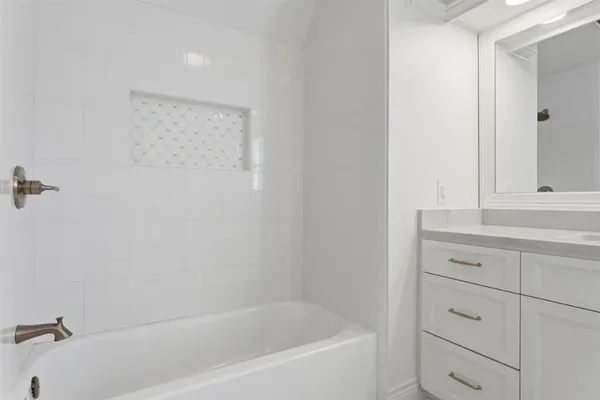 $899,000 | 4100 Magnolia Ridge Drive, Lake Charles, LA 70605