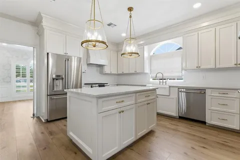 $899,000 | 4100 Magnolia Ridge Drive, Lake Charles, LA 70605