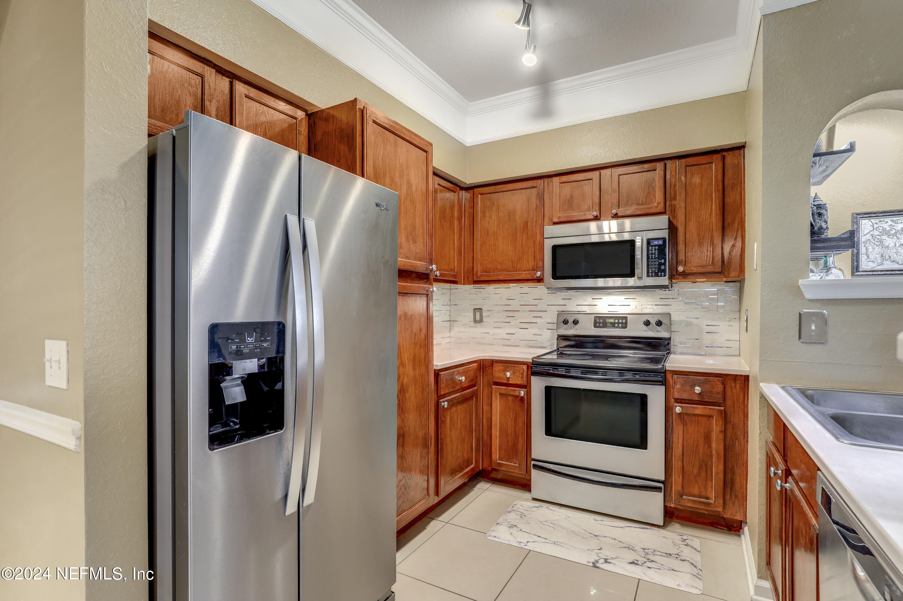 8550 Touchton Road, Unit 1517 Jacksonville, FL 32216 - Photo 18 of 61 15 Kitchen