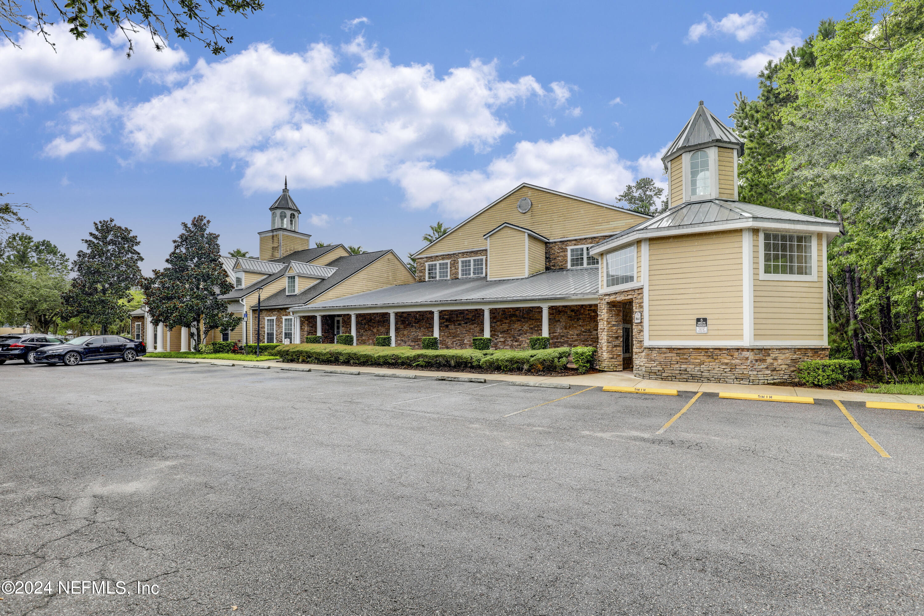 8550 Touchton Road, Unit 1517 Jacksonville, FL 32216 - Photo 40 of 61 37 Community Clubhouse