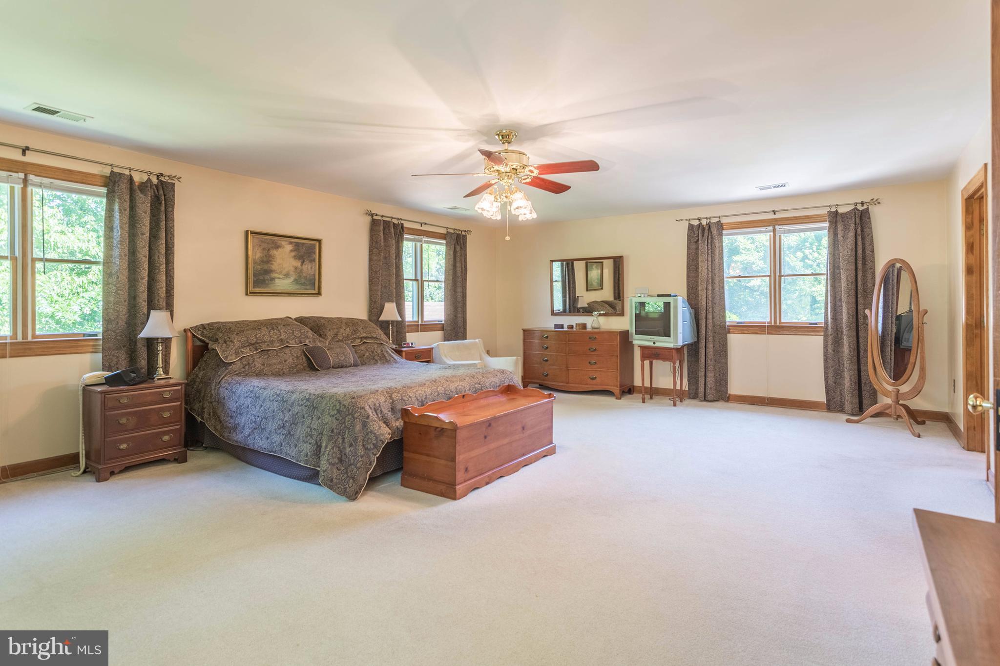 4704 Ravensworth Road Annandale, VA 22003 - Photo 25 of 30 Bedroom (Master)
