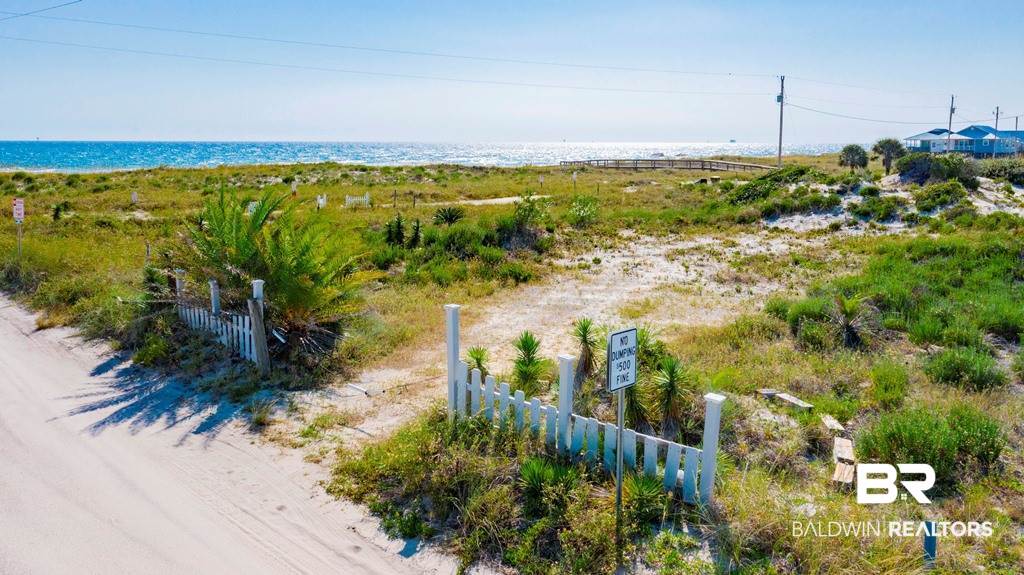 393 Veterans Road Gulf Shores, AL 36542 - Photo 3 of 18