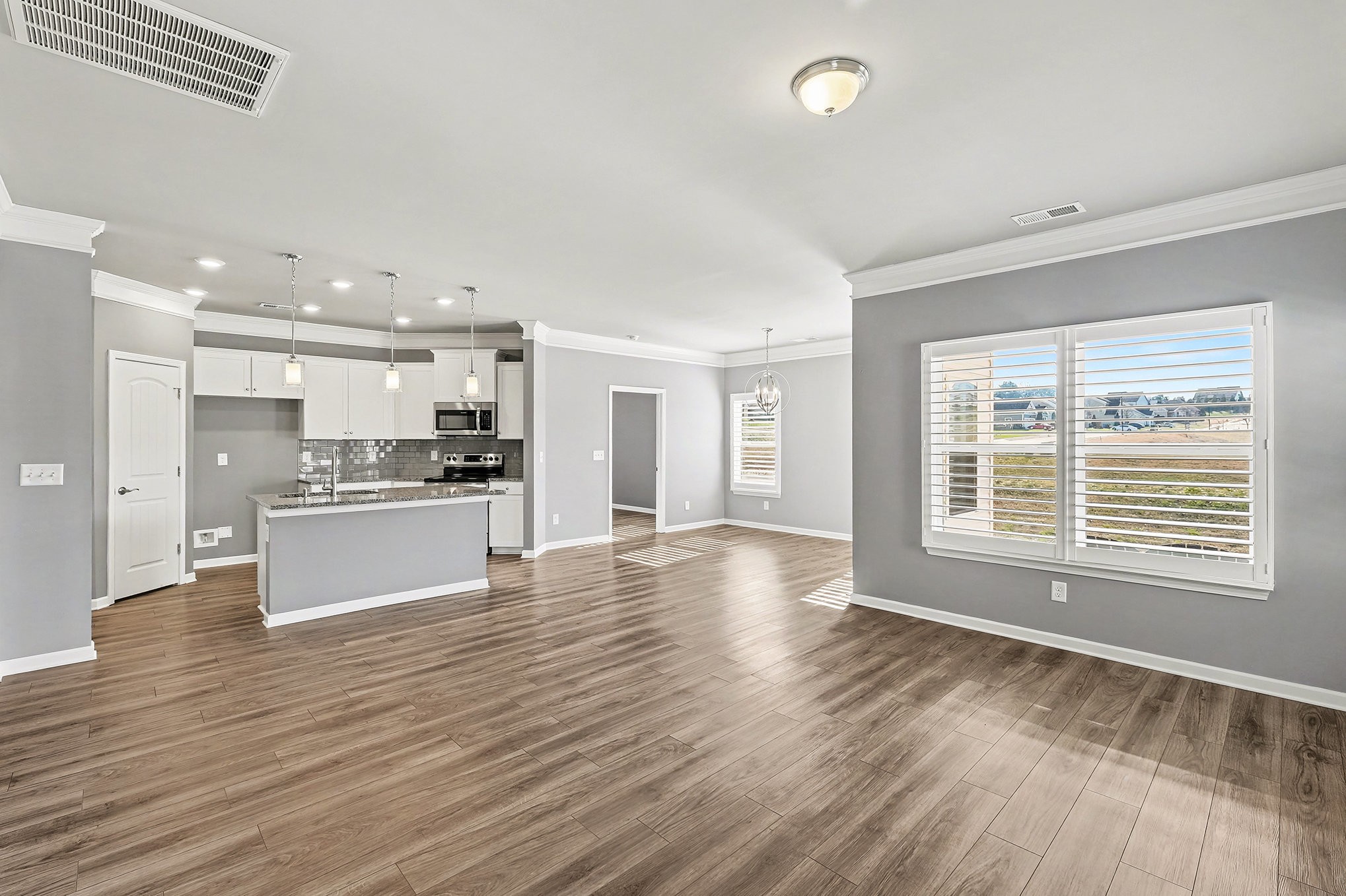 2932 Timewinder Way Columbia, TN 38401 - Photo 8 of 37