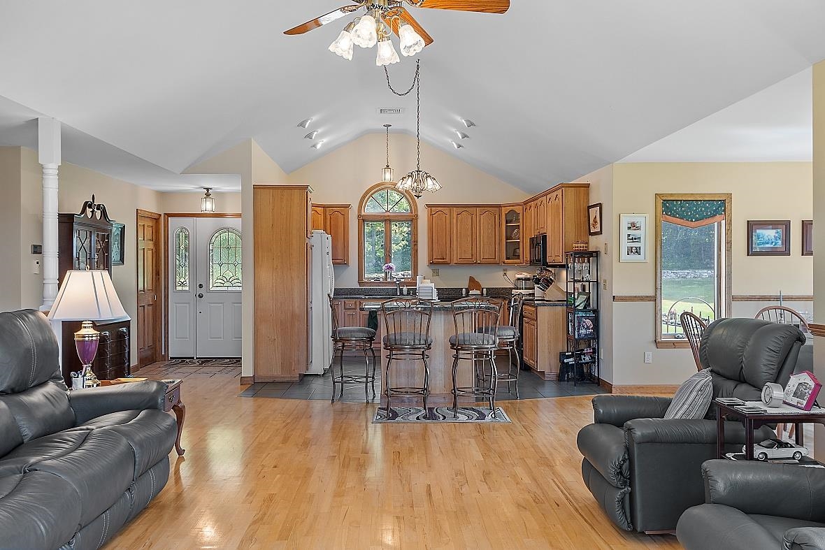370 Old Walpole Road Keene, NH 03431 - Photo 12 of 40