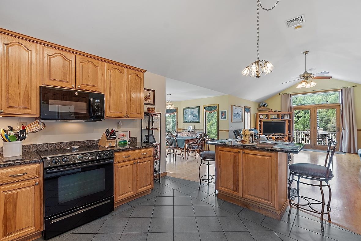 370 Old Walpole Road Keene, NH 03431 - Photo 17 of 40