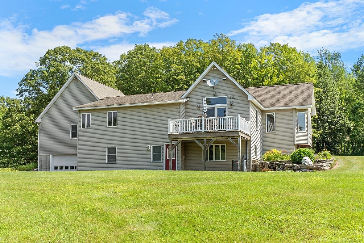 370 Old Walpole Road Keene, NH 03431 - Photo 5 of 40