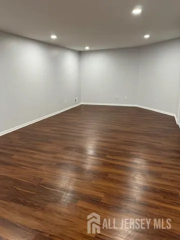 $445,000 | 1 Upperbrook Court, Sayreville, NJ 08859