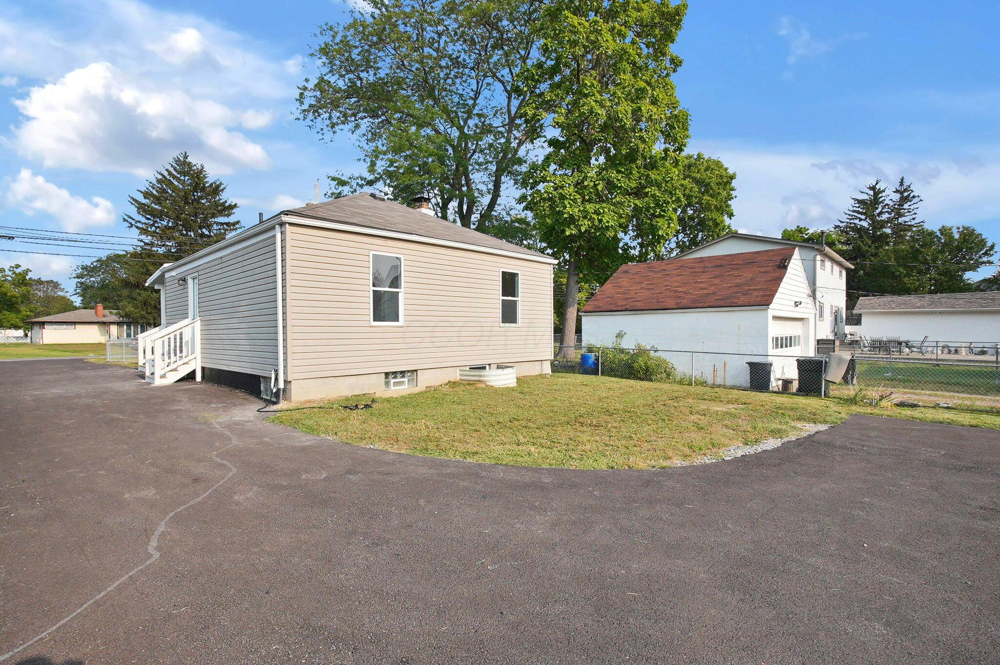 88 Hilliard Rome Road Columbus, OH 43228 - Photo 23 of 32 26-web-or-mls-88-hilliard-rome-rd