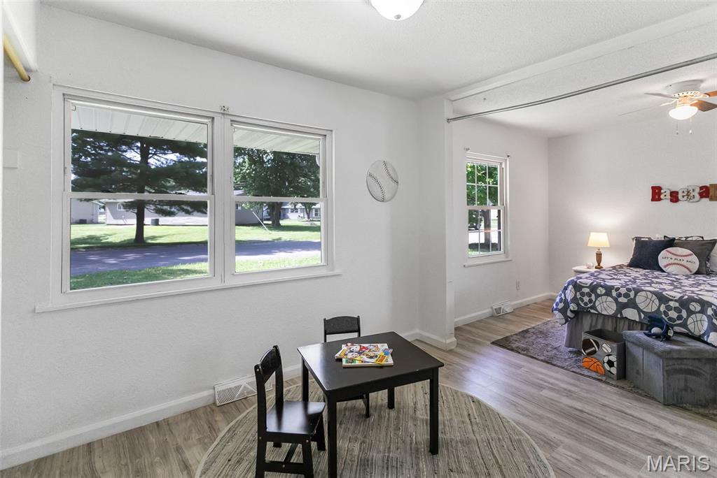 515 Mobile Street Brighton, IL 62012 - Photo 31 of 38