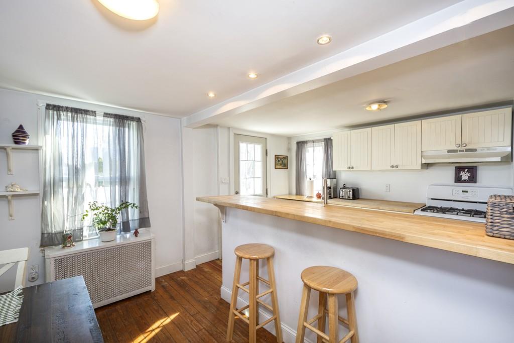 76 Macy Street Quincy, MA 02169 - Photo 4 of 17