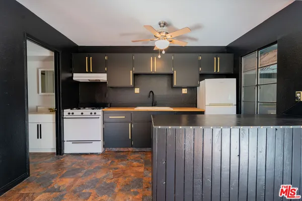$2,595 | 1323 North Olive Drive, Unit 23G, Los Angeles, CA 90069