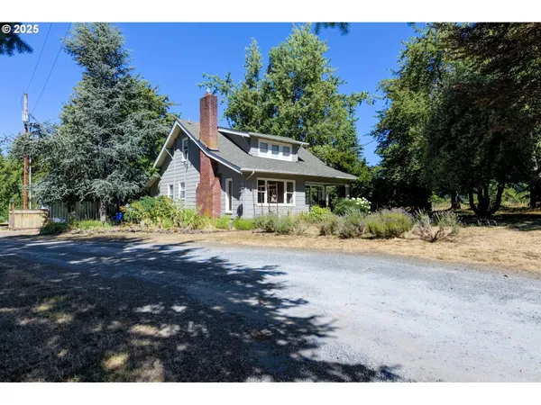 $875,000 | 25113 South Ridge Road, Beavercreek, OR 97004