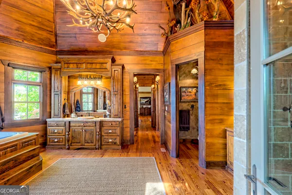 $8,795,000 | 50 Point Morgan Lane, Tiger, GA 30576