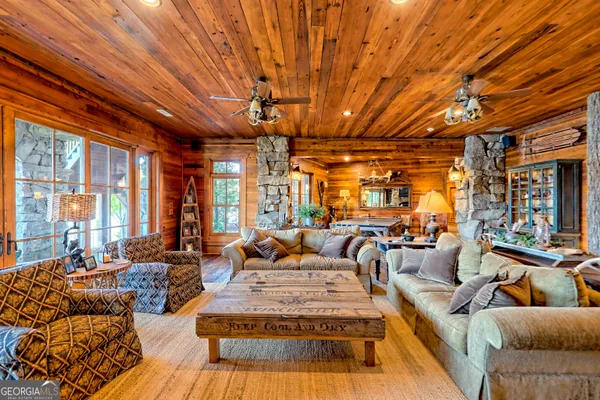 $8,795,000 | 50 Point Morgan Lane, Tiger, GA 30576