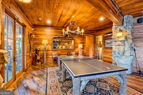 $8,795,000 | 50 Point Morgan Lane, Tiger, GA 30576