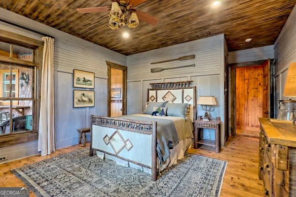 $8,795,000 | 50 Point Morgan Lane, Tiger, GA 30576