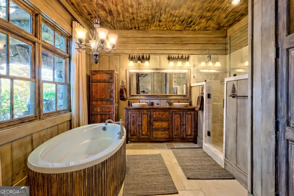 $8,795,000 | 50 Point Morgan Lane, Tiger, GA 30576