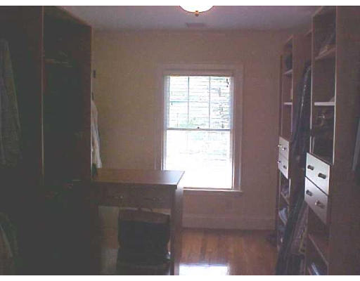 11 Paul Revere Road Worcester, MA 01609 - Photo 13 of 21 Gallery Image 13