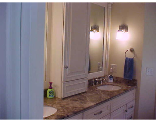 11 Paul Revere Road Worcester, MA 01609 - Photo 15 of 21 Gallery Image 15