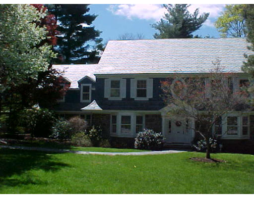 11 Paul Revere Road Worcester, MA 01609 - Photo 20 of 21 Gallery Image 20