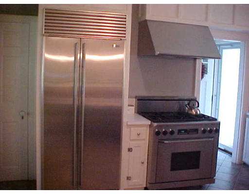 11 Paul Revere Road Worcester, MA 01609 - Photo 4 of 21 Gallery Image 4