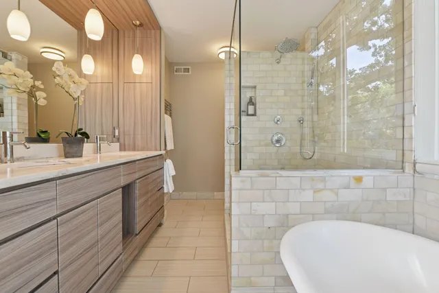 $6,500 | 3933 Zenith Avenue South, Minneapolis, MN 55410