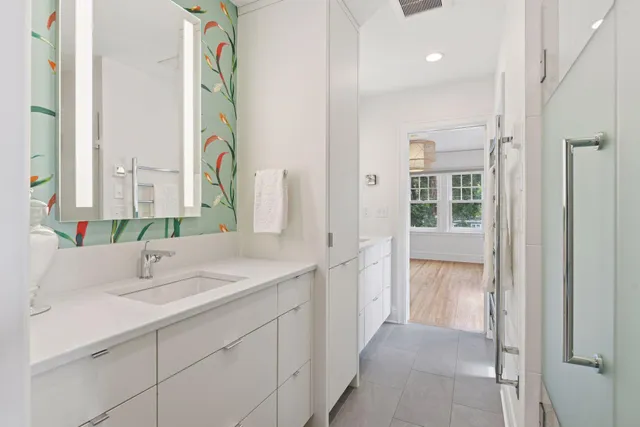 $6,500 | 3933 Zenith Avenue South, Minneapolis, MN 55410