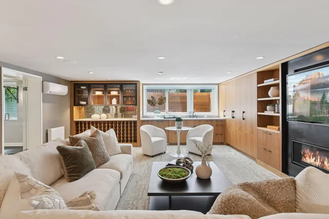 $6,500 | 3933 Zenith Avenue South, Minneapolis, MN 55410