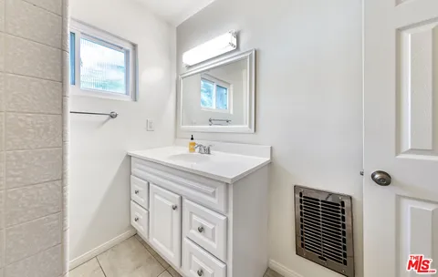 $570,000 | 1517 Harvard Street, Unit 3, Santa Monica, CA 90404