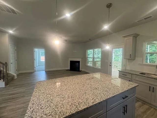 $565,282 | 936 Eagle Hts Drive, Maysville, GA 30558