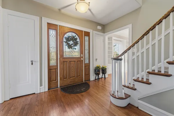 $1,299,900 | 14 Timber Lane, Northbrook, IL 60062