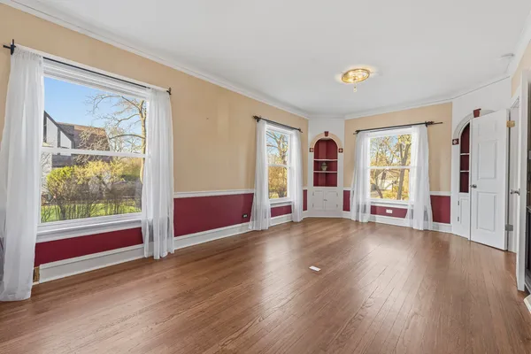 $1,299,900 | 14 Timber Lane, Northbrook, IL 60062