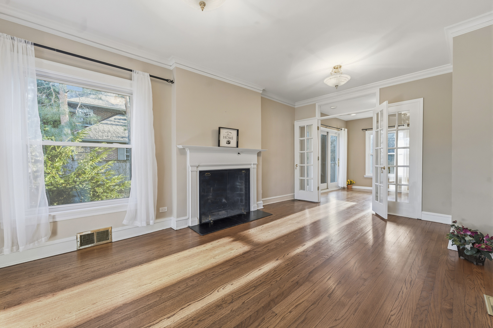 14 Timber Lane Northbrook, IL 60062 - Photo 7 of 33