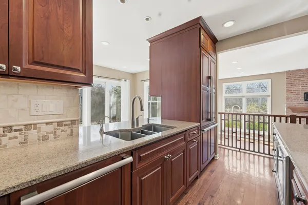 $1,299,900 | 14 Timber Lane, Northbrook, IL 60062