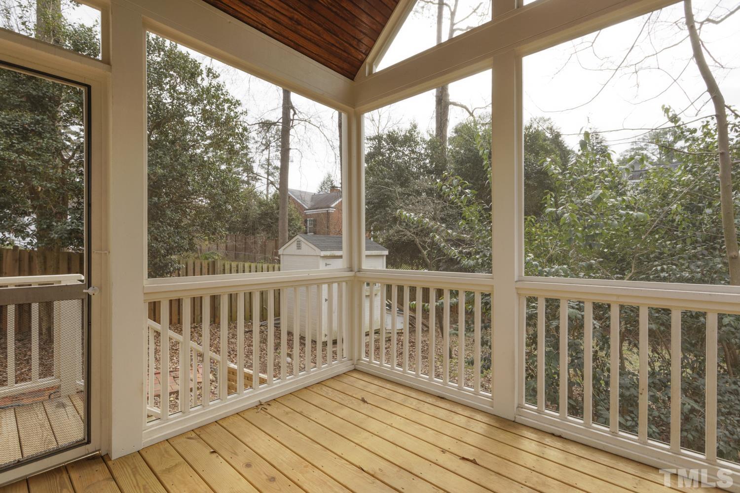 2601 London Drive Raleigh, NC 27608 - Photo 28 of 30