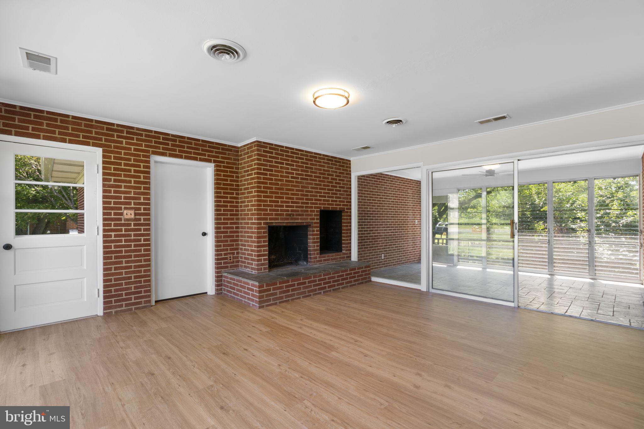18015 Muncaster Road Rockville, MD 20855 - Photo 27 of 91