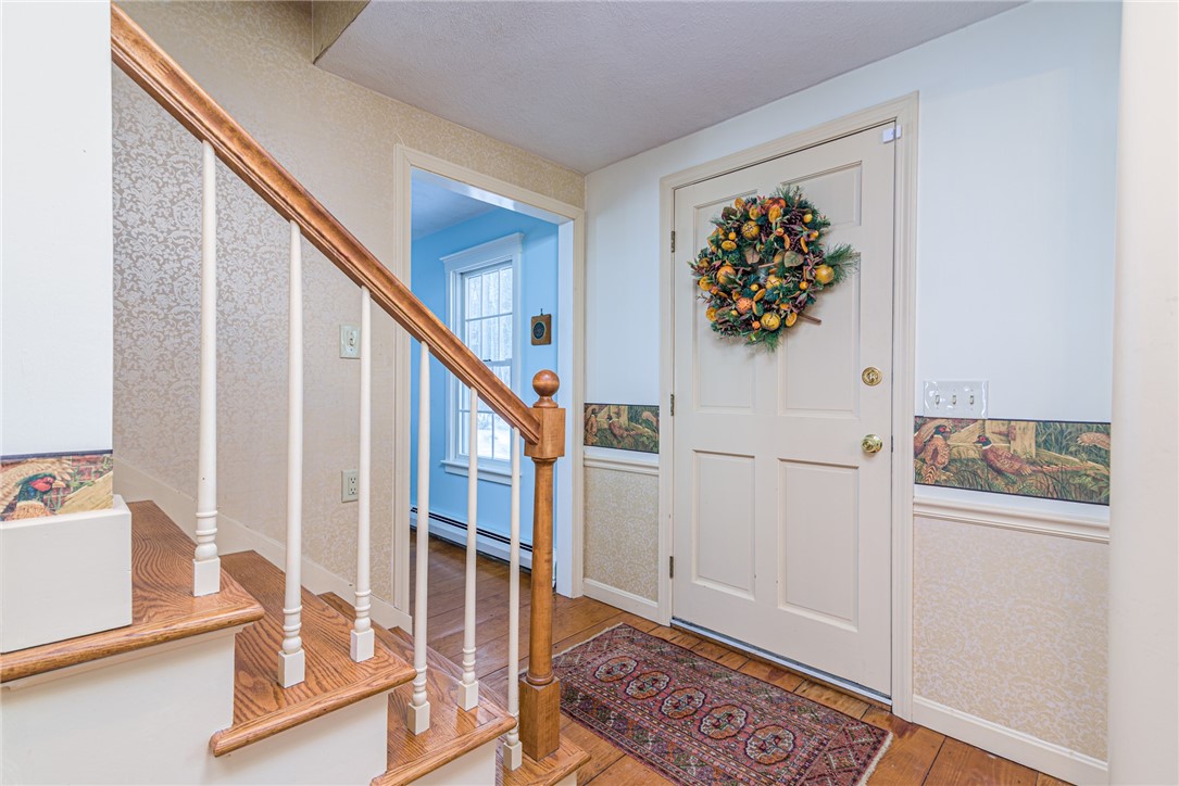 95 Winchester Drive Glocester, RI 02857 - Photo 3 of 43