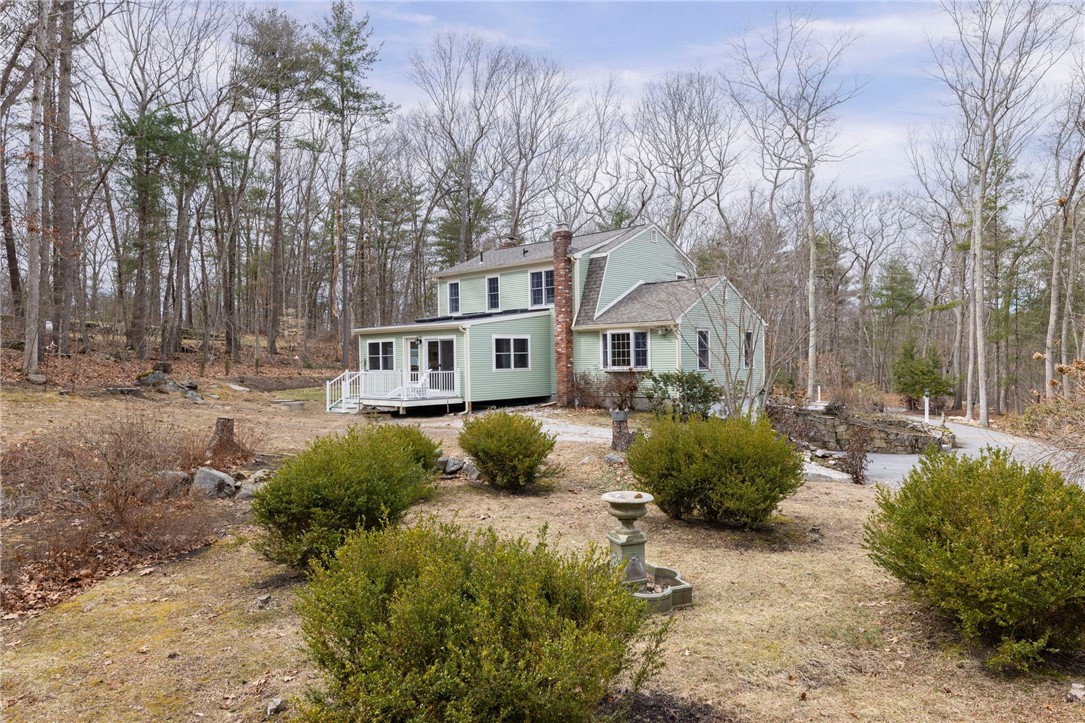 95 Winchester Drive Glocester, RI 02857 - Photo 38 of 43