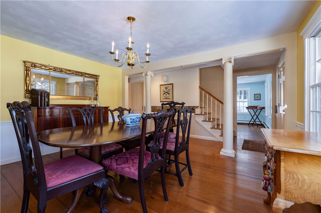 95 Winchester Drive Glocester, RI 02857 - Photo 4 of 43