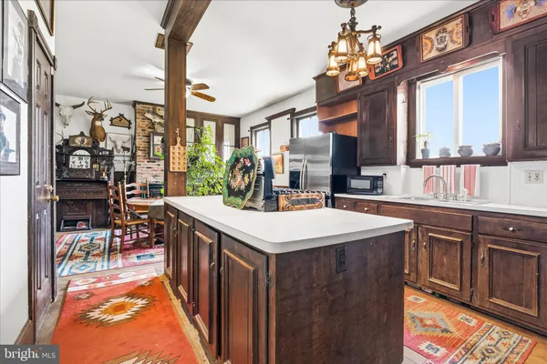 $1,168,000 | 608 Jefferson Pike, Knoxville, MD 21758