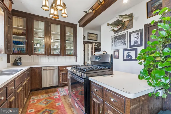 $1,168,000 | 608 Jefferson Pike, Knoxville, MD 21758