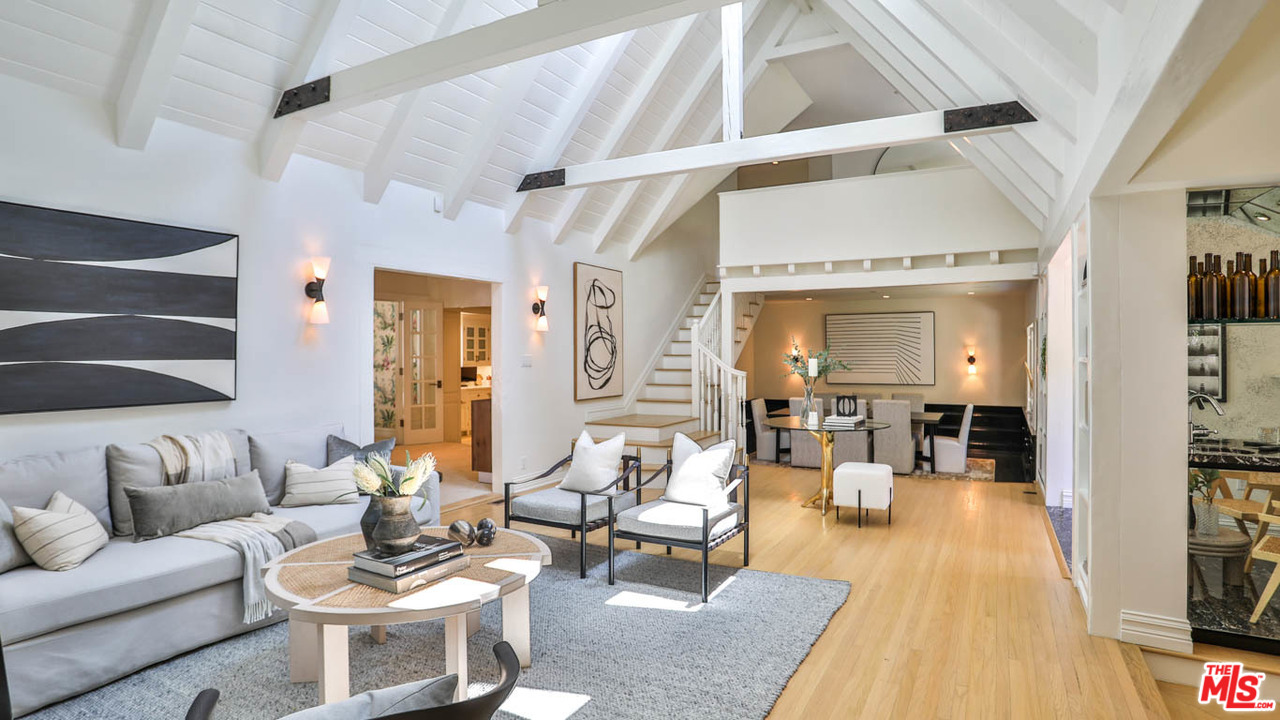 1136 Tower Road Beverly Hills, CA 90210 - Photo 1 of 38 Gallery Image 1
