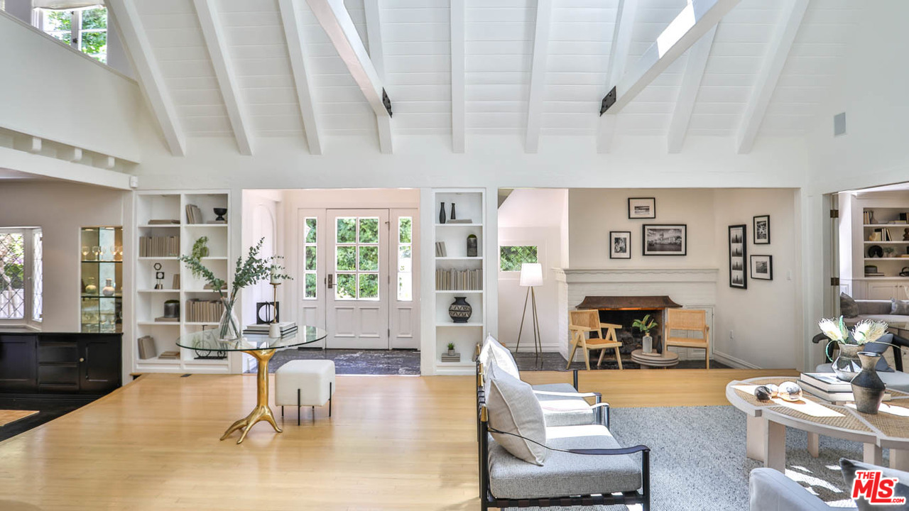 1136 Tower Road Beverly Hills, CA 90210 - Photo 7 of 38 Gallery Image 7