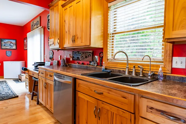 $549,900 | W23903 Swartling Road, Trempealeau, WI 54661